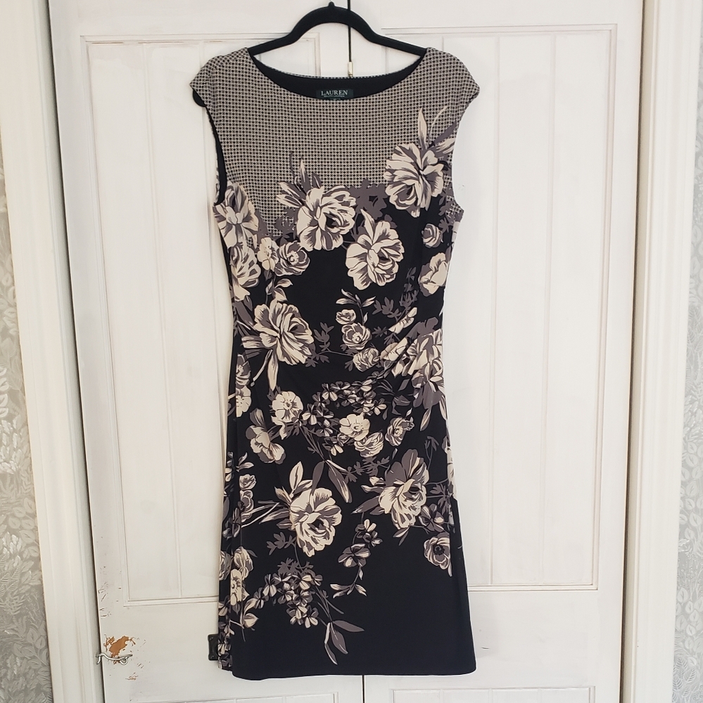 Floral graphic Cocktail Dress